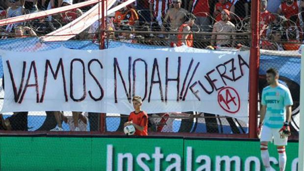 "Vamos Noah", la bandera de River en apoyo al hijo de Luisana Lopilato