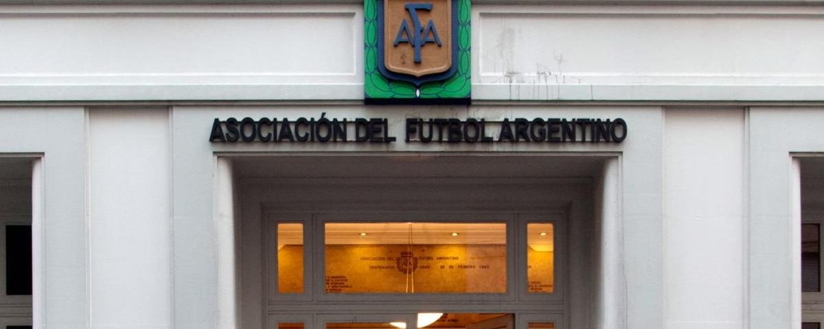 Clubes de primera rechazaron oferta de Fox y Turner