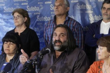 Baradel reclama a Vidal que