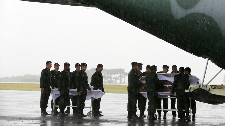 Chapecoense: las imágenes mas tristes de la despedida 1