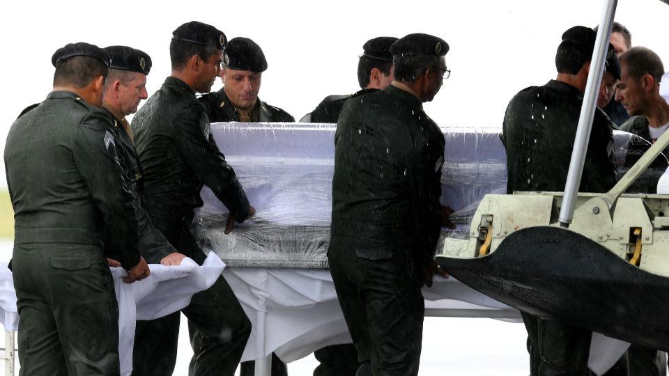 Chapecoense: las imágenes mas tristes de la despedida 3