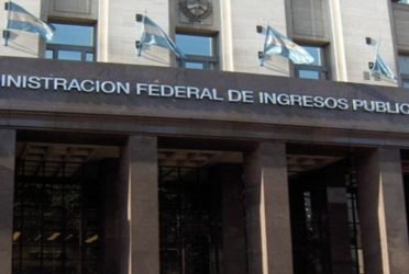 Ganancias: también cambian las escalas y cuota mensual del Monotributo 1