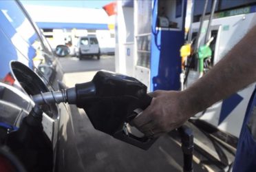 La nafta subirá varias veces en el primer semestre de 2017