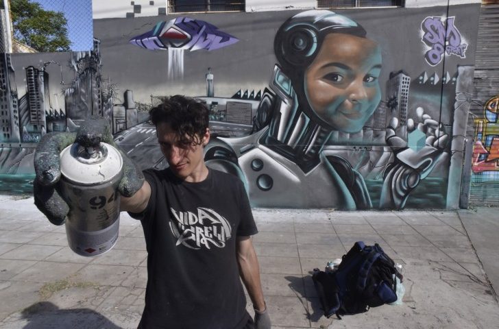 Más de 100 grafiteros llenaron de color las paredes del Centro Miguelete