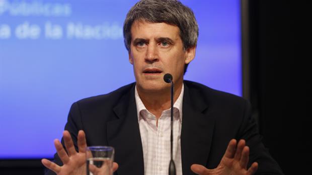 Prat-Gay se despidió del gobierno: "La sensación es de misión cumplida"