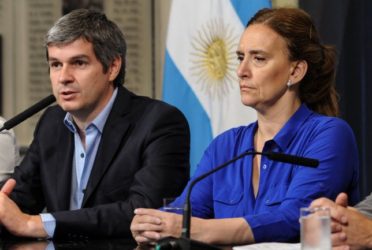 Recalculando.