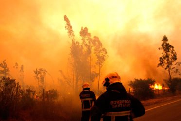 Argentina envió brigadistas a Chile para colaborar contra los incendios forestales