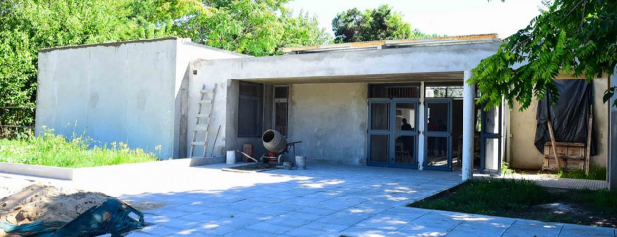 Continúan las obras para mejorar escuelas primarias y secundarias en Escobar