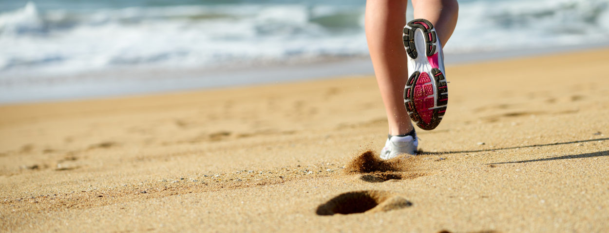 EL top 10 de canciones para salir a correr por la playa