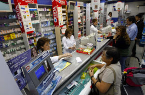 Farmacias advierten que dejarán de atender PAMI desde febrero 1