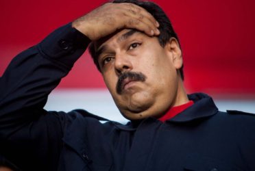 La Asamblea Nacional de Venezuela declararó el "abandono del cargo" de Maduro