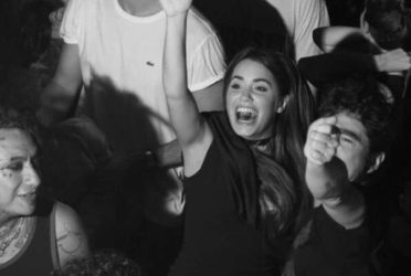 Lali Espósito lució su lomazo en Punta y ¿confirmó su romance? 1