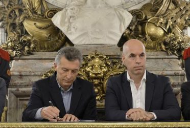 Macri firmó traspaso de Justicia a Capital, y pidió una tarea "más eficiente y dinámica"