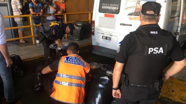 Nuevos controles migratorios con un operativo sorpresa en Liniers 1