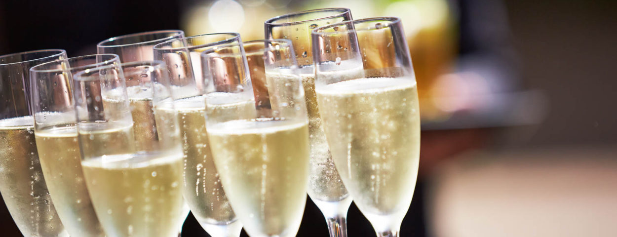 Producción de champagne seguirá libre de impuestos internos 2