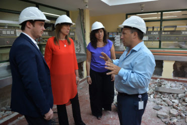 Vidal continúa con la recorrida: visitó los nuevos servicios del hospital "Evita Pueblo"