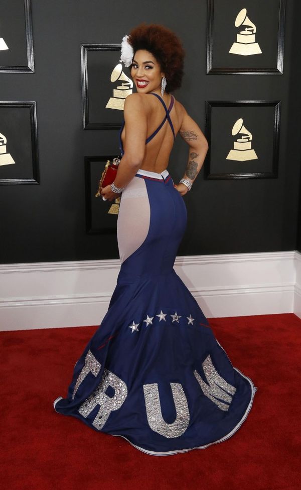 Grammys 2017: los looks más osados en la alfombra roja 1