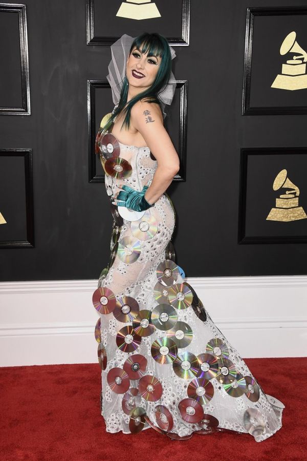 Grammys 2017: los looks más osados en la alfombra roja 2