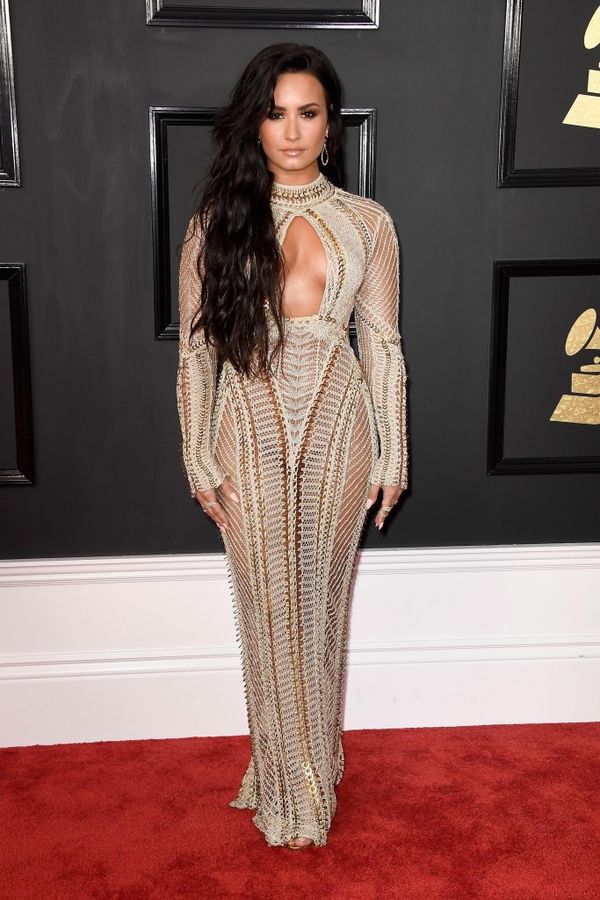 Grammys 2017: los looks más osados en la alfombra roja 4