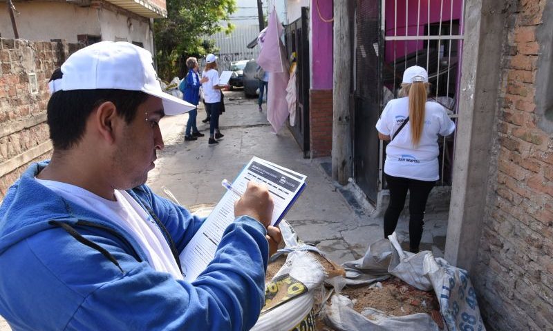 Los voluntarios del programa “Volvé a la Escuela” ya recorren los barrios de San Martín
