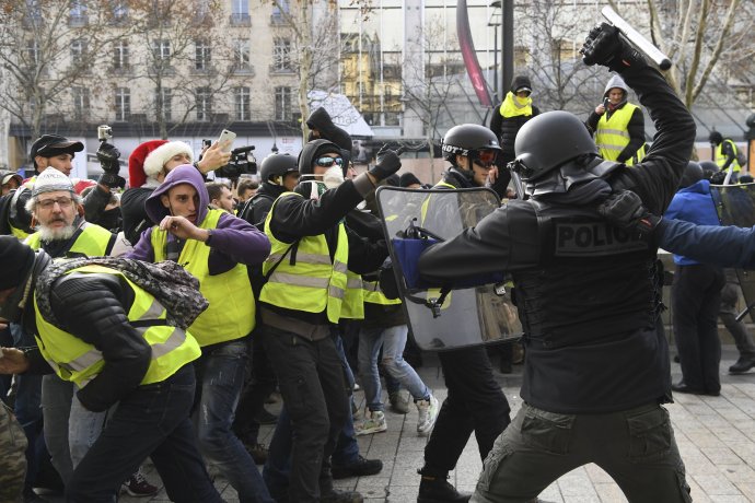 Protesta de chelecos amarillos en Paris